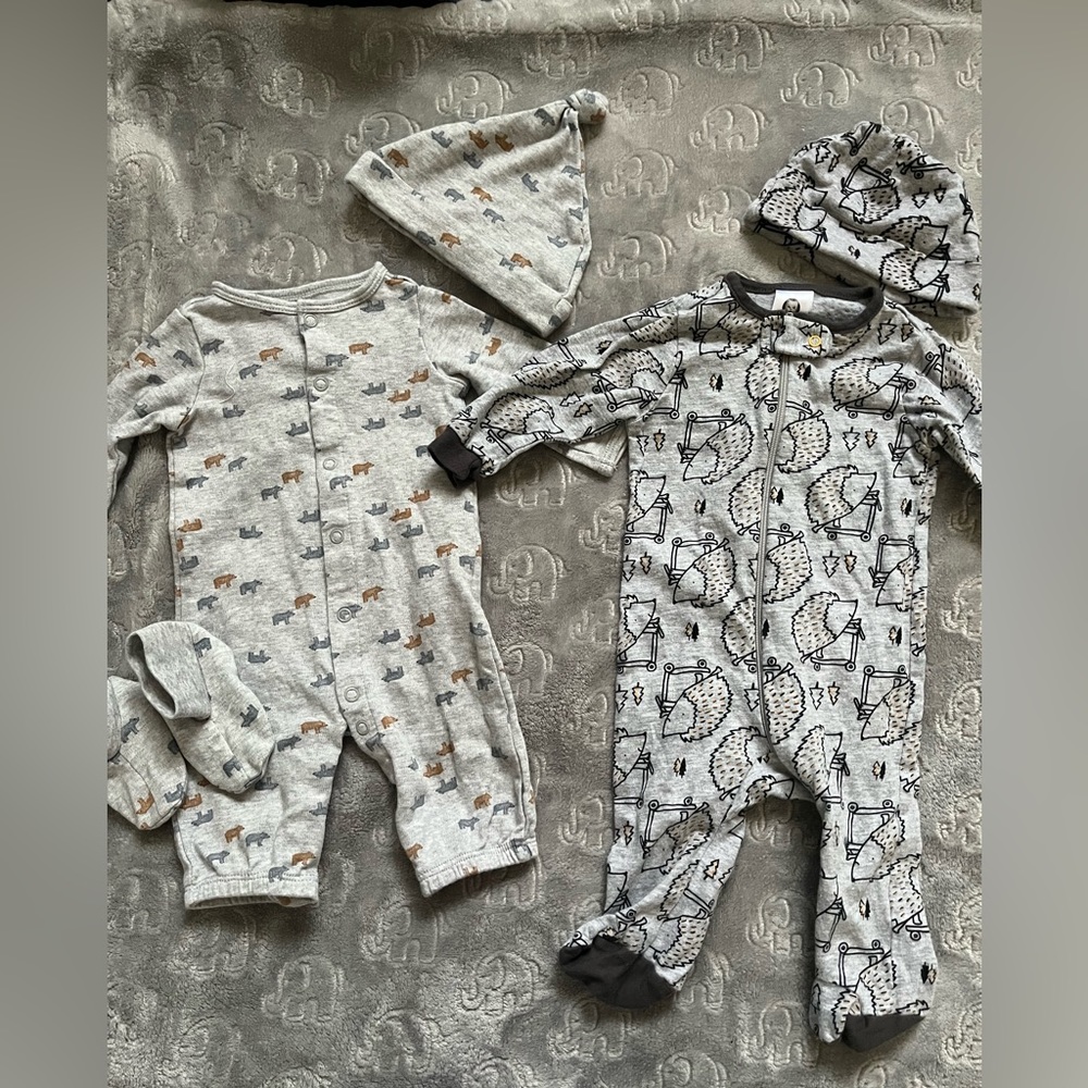 Onesies sets